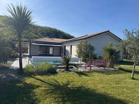 villa varilhes proche centre 130 m2 habitables tout confort sur parcelle 917 m2