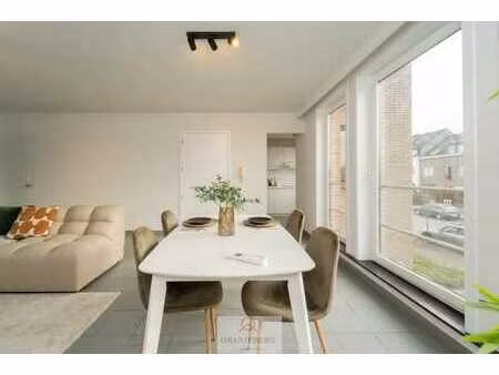 lichtrijk 2-slpk appartement in wondelgem!