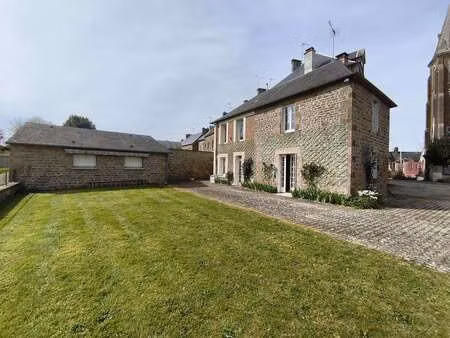 vente maison à saint-fraimbault (61350) : à vendre / 91m² saint-fraimbault