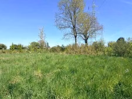 terrain à bâtir de 3285 m²