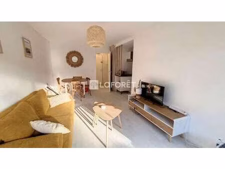 location appartement 2 pièces meublé à courseulles-sur-mer (14470) : à louer 2 pièces meub