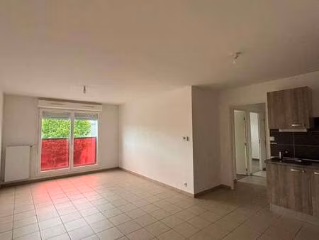 location appartement 3 pièces à nantes (44000) : à louer 3 pièces / 58m² nantes
