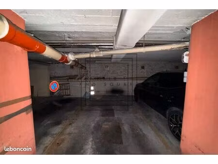 parking/box 12 m² neuilly-sur-seine