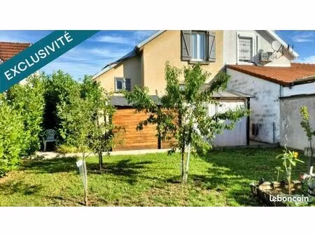 chalet 3 pièces 70 m²