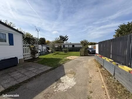 terrain 345 m² massieux
