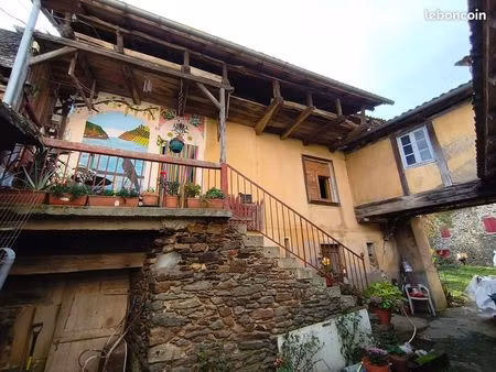 maison 2 pièces 75 m²
