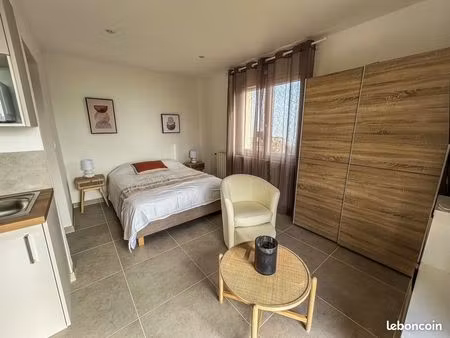 studio meublé 25 m2 - prissé