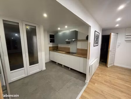 t4 rénové bordeaux à louer
