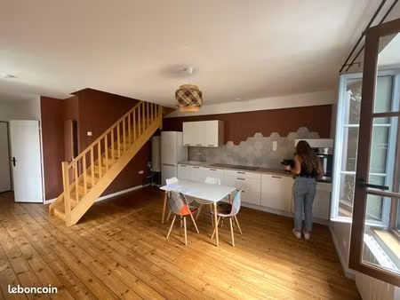 t3 duplex