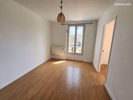 agréable f2  bien entretenu  quartier des écrivains