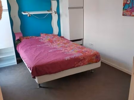 appartement meublé t3 avec terrasse chr 1300