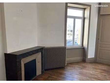 appartement 100 m2 t5 / baccarat