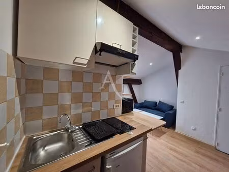 studio 1 pièce 19 m²