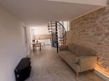 studio esprit loft avec mezzanine 42 m2