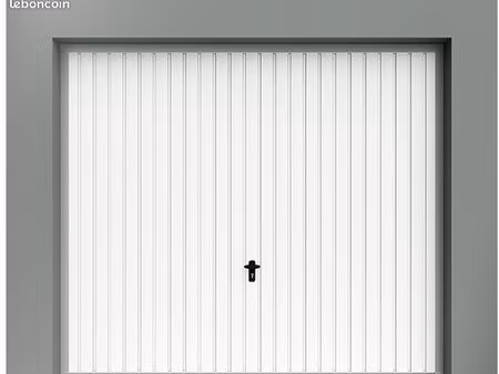 ◊ garage fermé avec mezzanine – stockage / moto