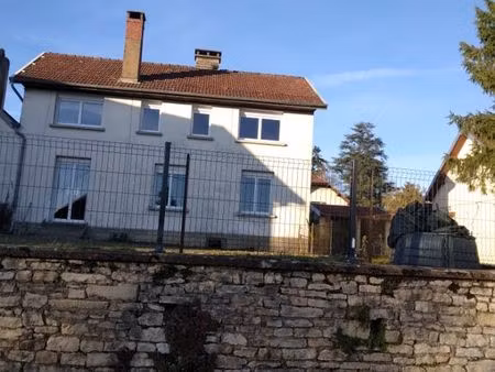 maison a louer à tromarey