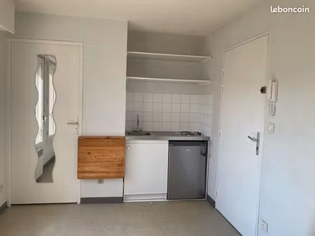 studio non meublé 16 m2 quartier rené bouyer tramway ligne 1 chantier naval