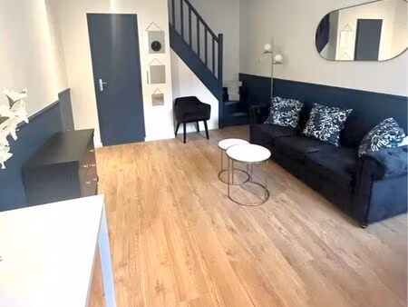 3 pièces : 48m2 . lille • quartier porte d'arras