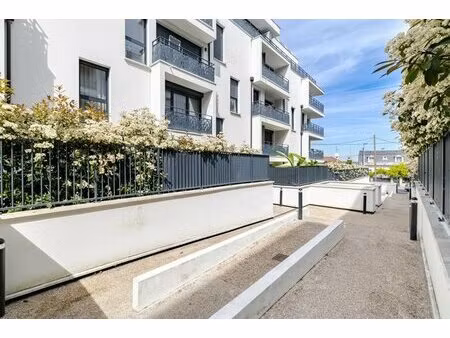 appartement de 4 pièces de 69 m² à noisy-le-grand