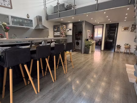 exclusivité vente appartement la trinité superbe 3 pièces rénové de 75 m²