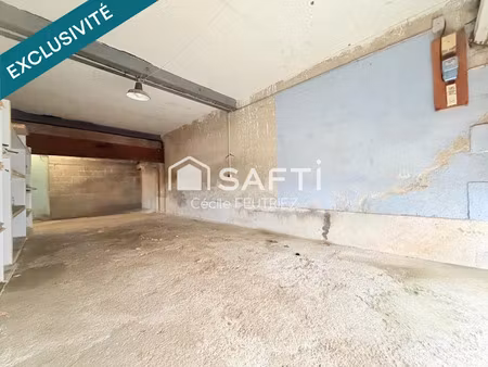 vente parking à tulle (19000)  20 000 €