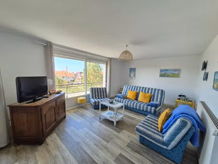 beau t3 lumineux avec balcon filant - berck plage