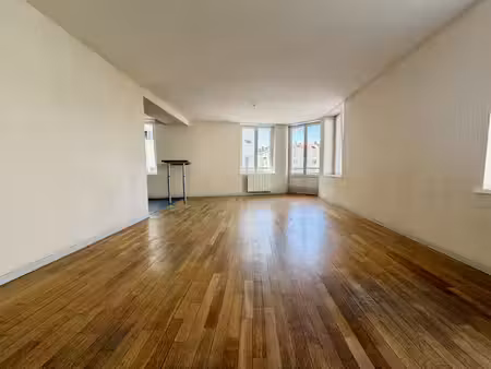 appartement charmes 4 pièce(s) 92.38 m²