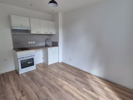 appartement labastide rouairoux 2 pièce(s) 31 m2
