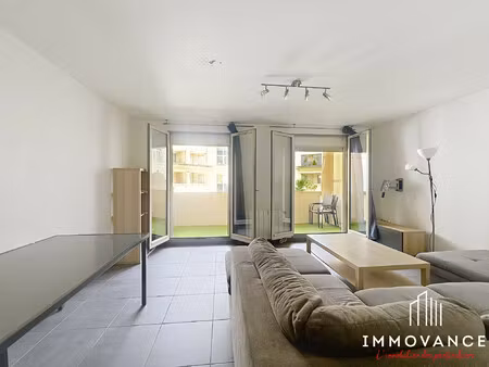 appartement 2 pièces de 49 m² avec terrasse