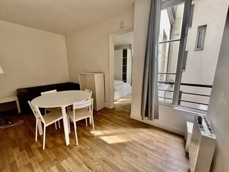 paris xviiième  jules joffin 2 pièces 29 23m²