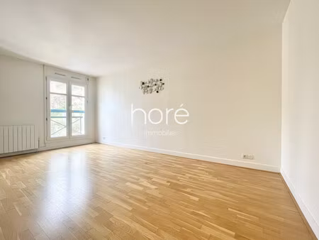 studio 25m2 - dernier étage