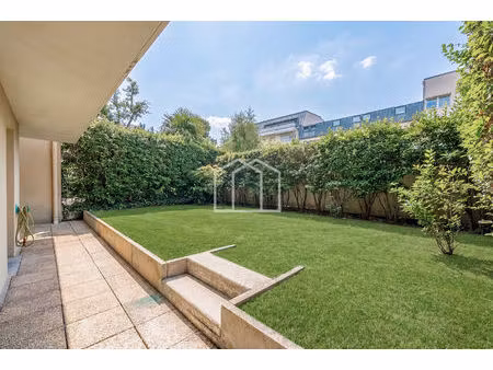 appartement 2 pièces 45.44 m2 avec terrasse et jardin + cave + parking