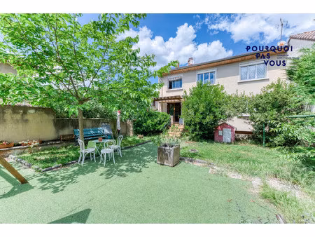 apprtement t4 avec le confort d'une maison