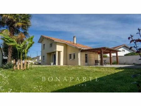 billère – maison de ville 4 chambres – calme et proximité golf
