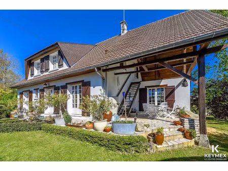 maison cauvigny 7 pièce(s) 163 m2