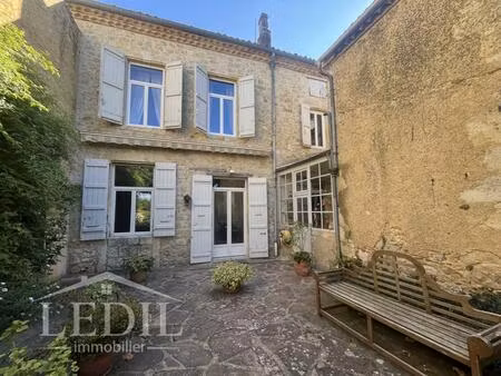 splendide maison de ville avec garage et jardin