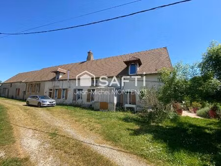 a10 minutes de beaune  corps de ferme de 1826 avec maison rénovée de 208 m² hab + dépendan