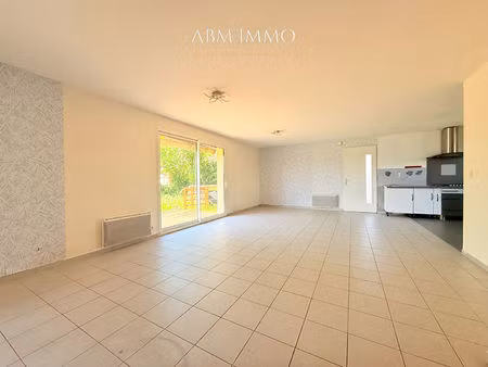 maison familiale 4 chambres avec terrain constructible - la force