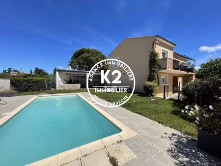vente maison 6 pièces 206 m² montélimar (26200)