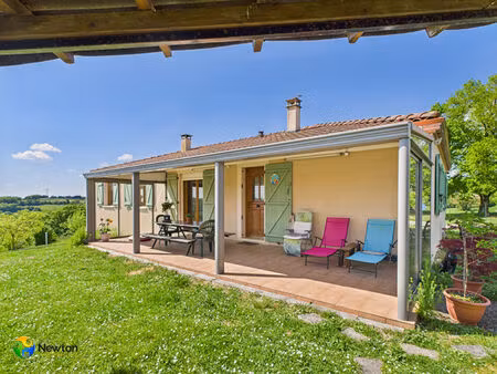 tarn et garonne- proche lauzerte  maison de 125 m2  3 chambres  4230m2 terrain.