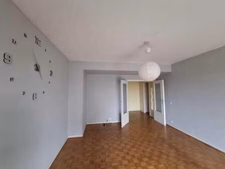 appartement 1 chambre à louer quartier des fleurs