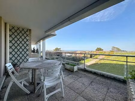 vente appartement 3 pièces bord de mer à dinard (35800) : à vendre 3 pièces bord de mer / 