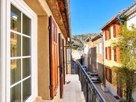 maison à la garde-freinet (83680)