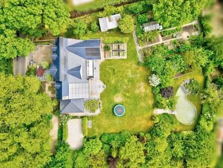 splendide villa contemporaine de 350m² avec 4chbres  piscine