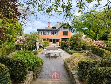 rhode st genèse  magnifique villa style art déco