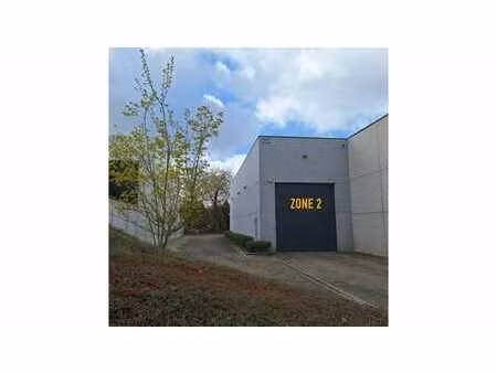entrepôt  zoning de sorinnes  dinant
