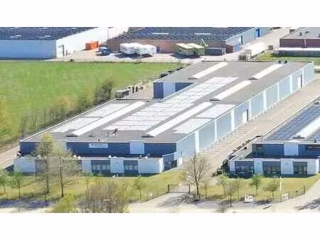 instapklare industrieel gebouw van 1100m²  bestaande uit 100