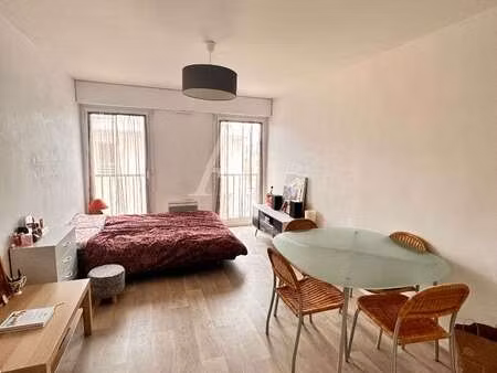 location appartement t1 meublé à la roche-sur-yon (85000) : à louer t1 meublé / 23m² la ro