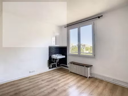 location appartement 4 pièces 78 m² à chatillon (92320)  1 710 €