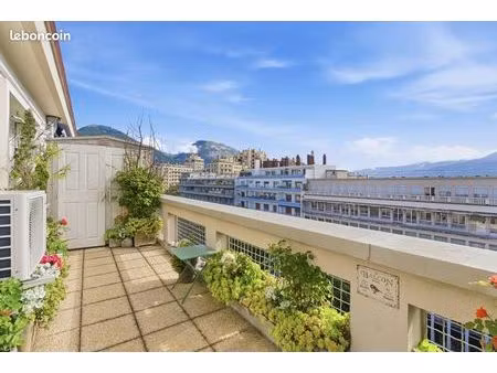 appartement 2 pièces 56 m²